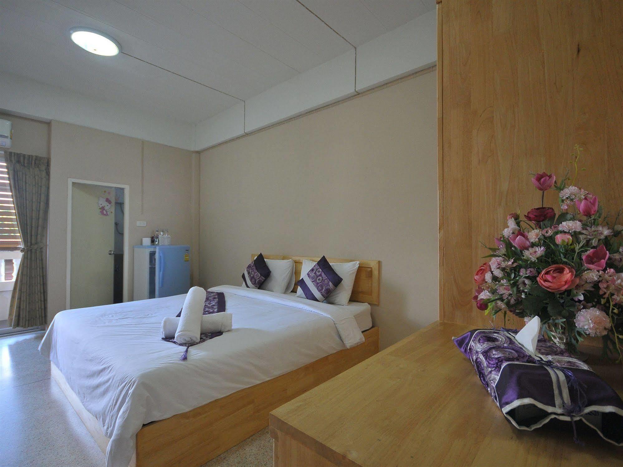 Seri 47 Residence Bangkok Exterior photo